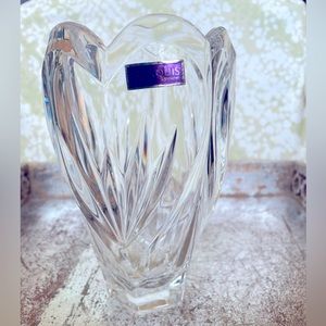 Waterford|Marquis Crystal Vase Sweet Memories. Heart & Tulip cut. NWT no box.